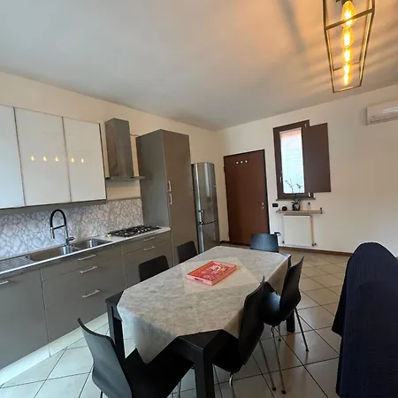 Entro Le Mura Apartment Piacenza