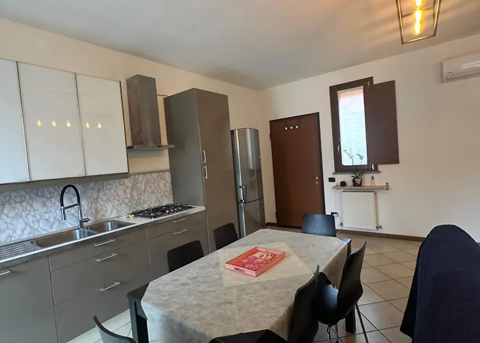 Entro Le Mura Apartman Piacenza